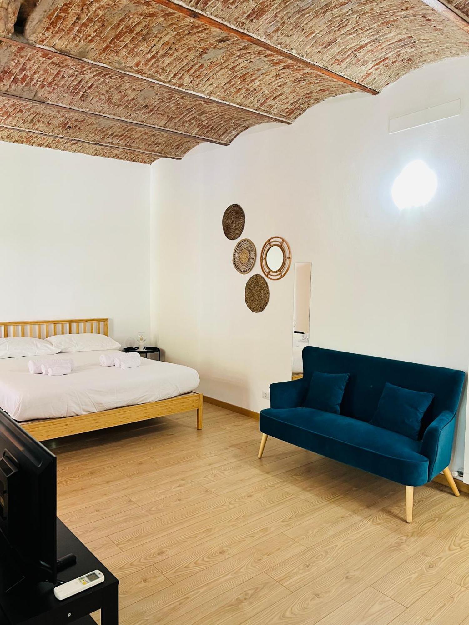 Cozy Studio Navigli มิลาน ภายนอก รูปภาพ